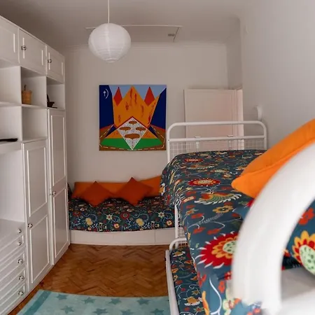 Caparica House בית נופש *