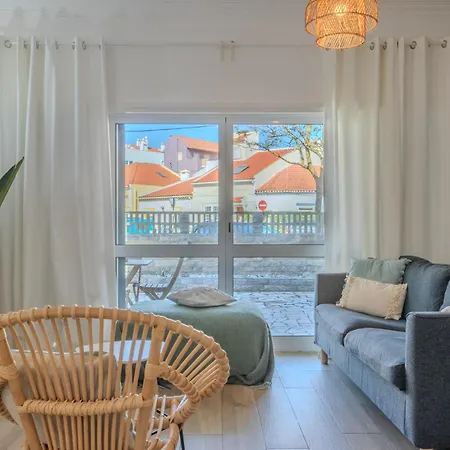 Caparica House *