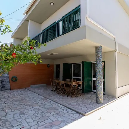 Caparica House